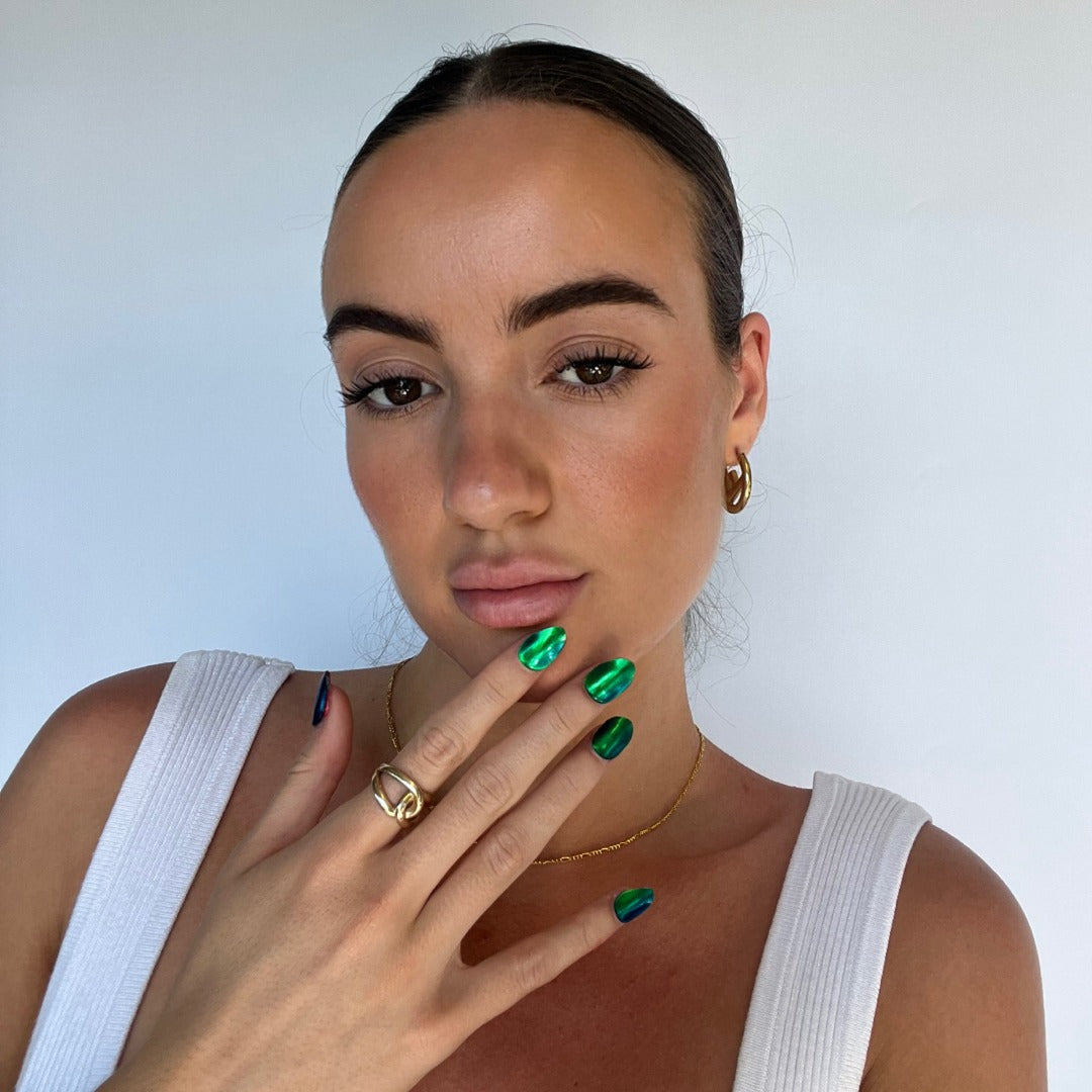 Green and Blue Chrome Semi Cured Gel Nails Kit - Sunday Nails AU - Semi Cured Gel Nails